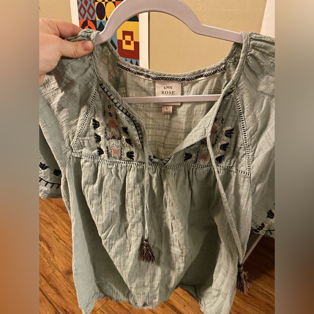 Women’s blouse